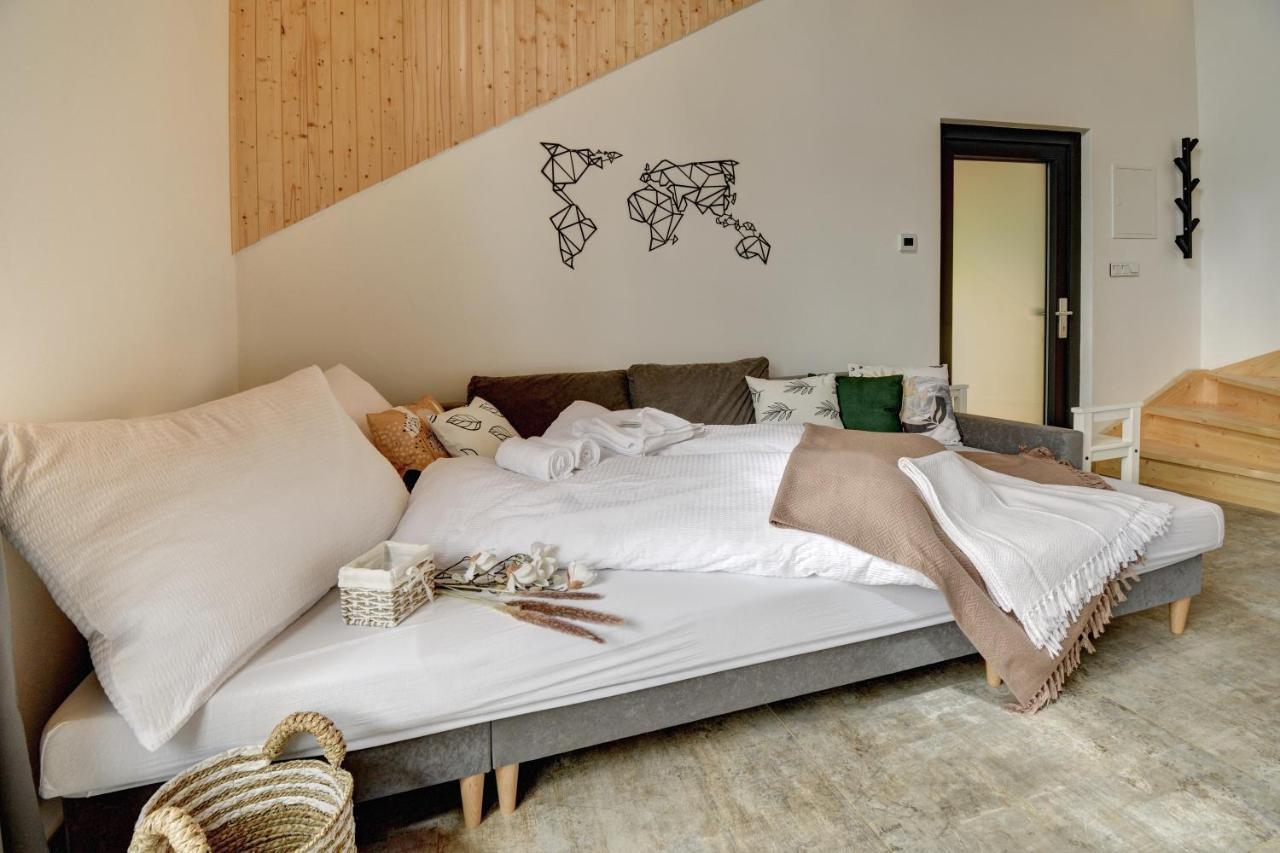 Riverside Cabin Doudleby Luaran gambar