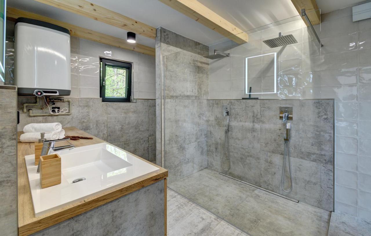 Riverside Cabin Doudleby Luaran gambar