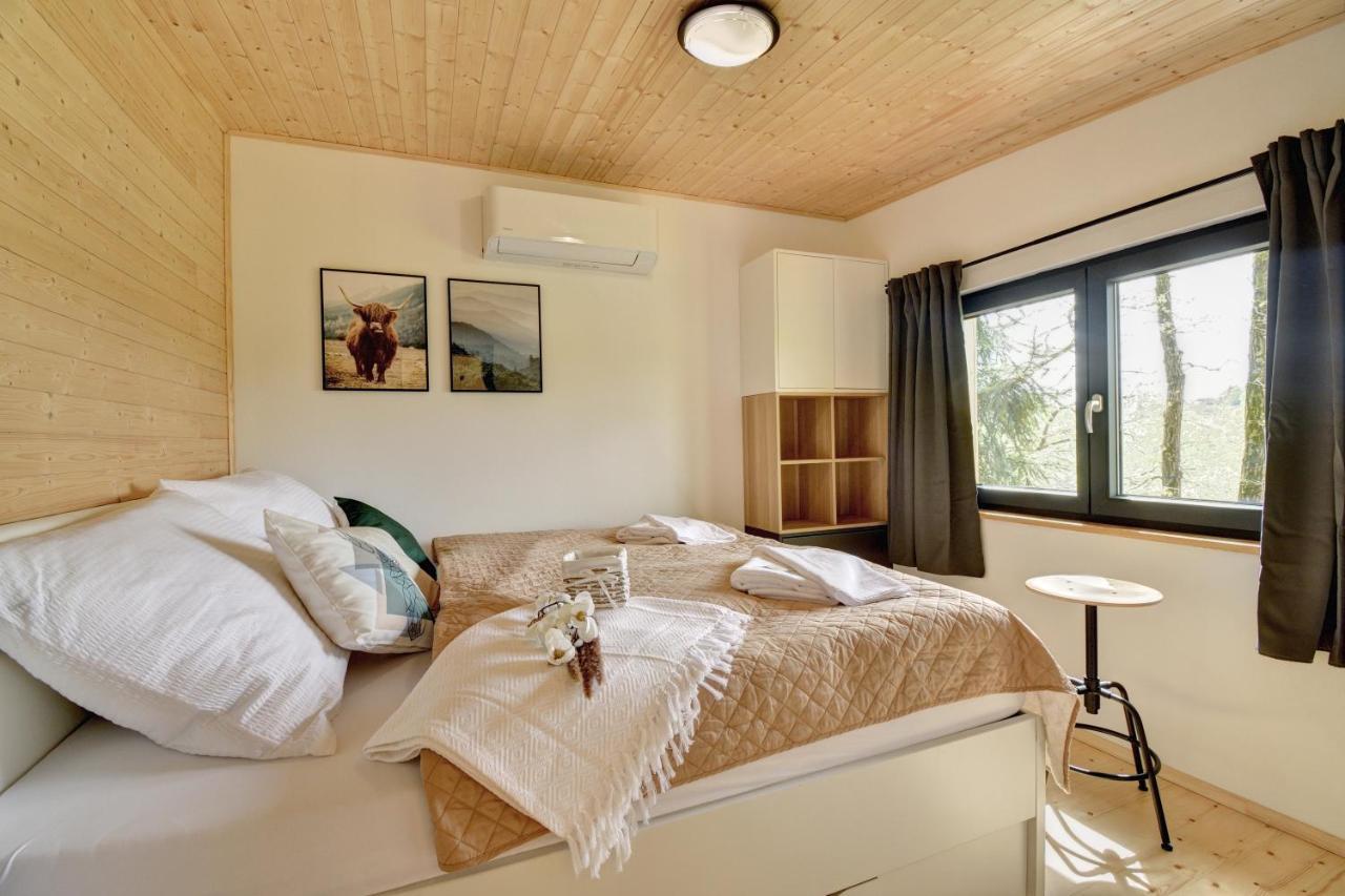Riverside Cabin Doudleby Luaran gambar